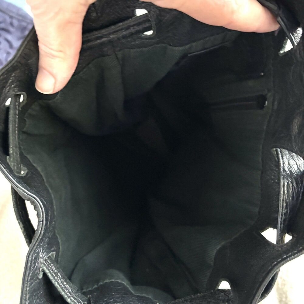 Vintage Black Leather Backpack Drawstring Sack Style Back Zip Pocket Distressed - Picture 8 of 12